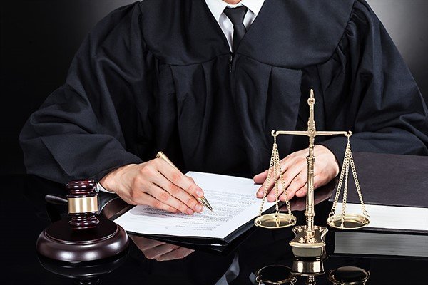 Tutela de derechos durante una investigación penal